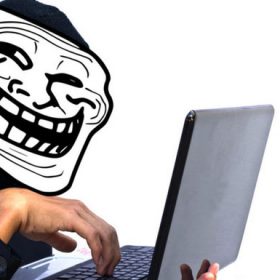 Một lập trình viên đã tạo ra một cỗ máy để “troll” những tên lừa đảo qua điện thoại