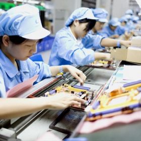 Các công ty Trung Quốc đang lấy tiền ở đâu để thâu tóm và làm chủ công nghệ chip?