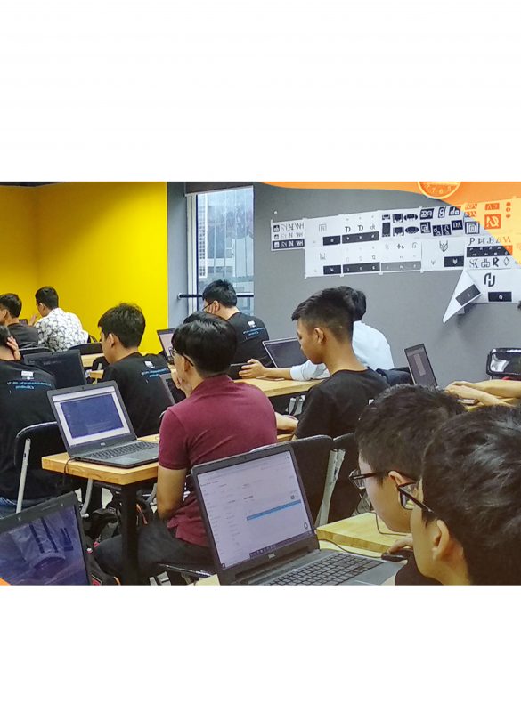 FPT Aptech Vietnam
