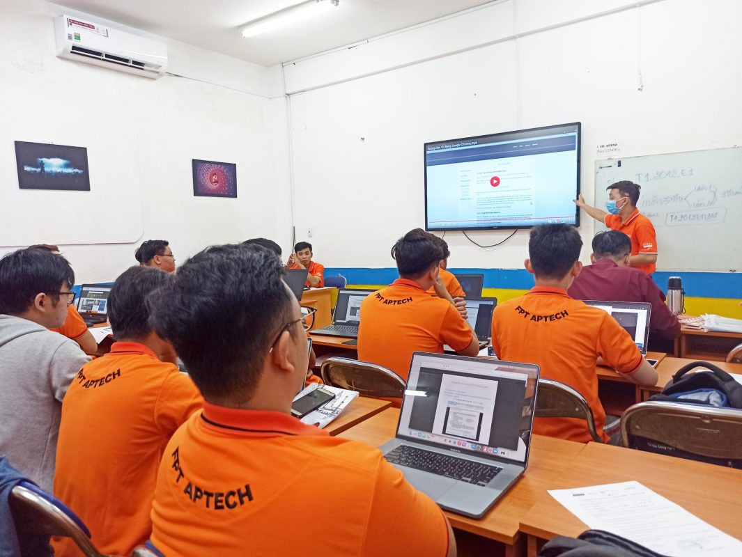 FPT Aptech Vietnam