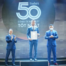 Forbes Việt Nam vinh danh FPT là “ông trùm công nghệ hàng đầu Việt Nam”