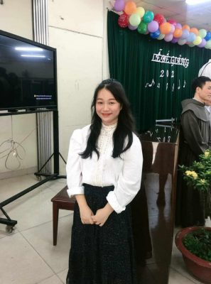 Ngô Xuân Hạnh Nhi (18 tuổi), nữ sinh Nhạc viện TP HCM theo học song song chương trình công nghệ tại FUNiX từ 13 tuổi, chuyển tiếp lên ĐH FPT để lấy bằng đại học công nghệ thông tin. Ảnh: Nhân vật cung cấp