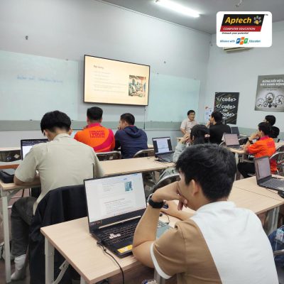 Thời gian học cụ thể tại FPT Aptech như thế nào? Thời gian học có quá ít không?