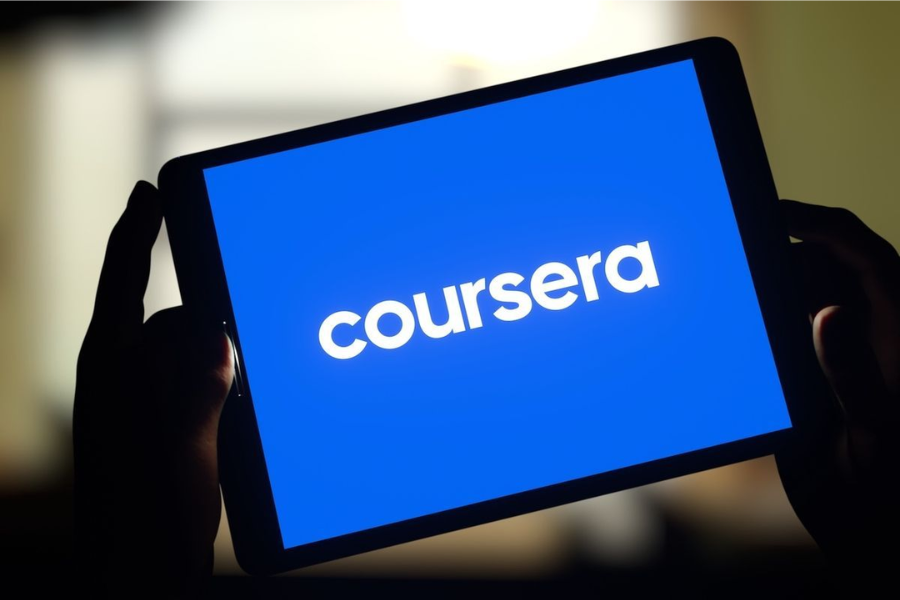 Coursera là một nền tảng học tập trực tuyến cung cấp hàng nghìn khóa học về lập trình