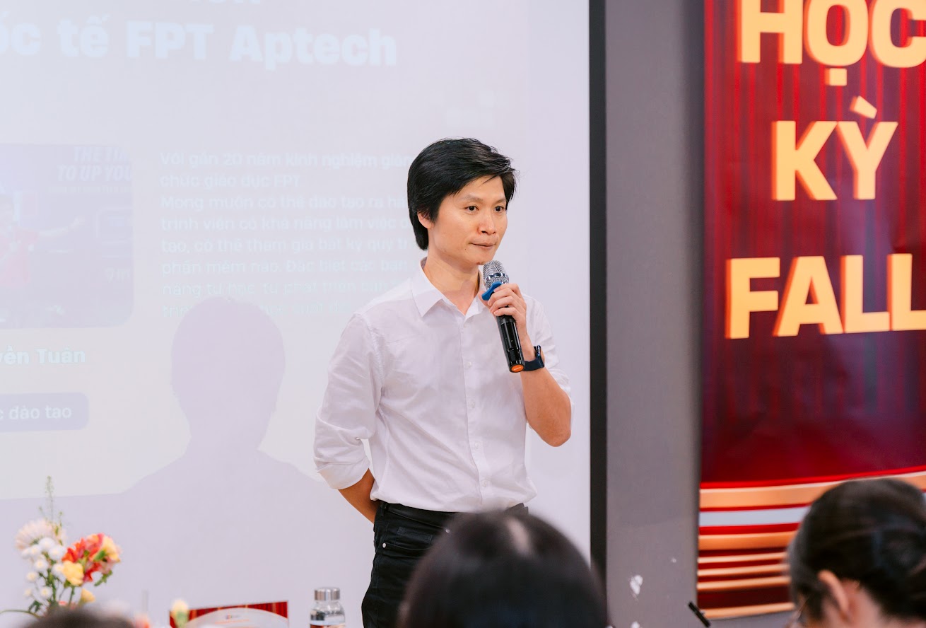 Thầy Nguyễn Tuân - Giám đốc đào tạo FPT Aptech chia sẻ tại sự kiện