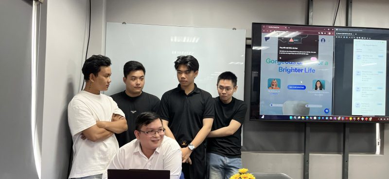 Đồ án Sunshine Dental Care: Ứng dụng AI & Chuyển đổi số toàn diện hệ thống nha khoa