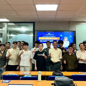 Trải nghiệm lớp học lập trình Web App thời đại AI tại FPT Aptech: Khi người mới cũng có thể tạo sản phẩm thật