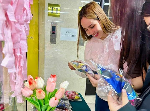 Quốc tế phụ nữ 8-3