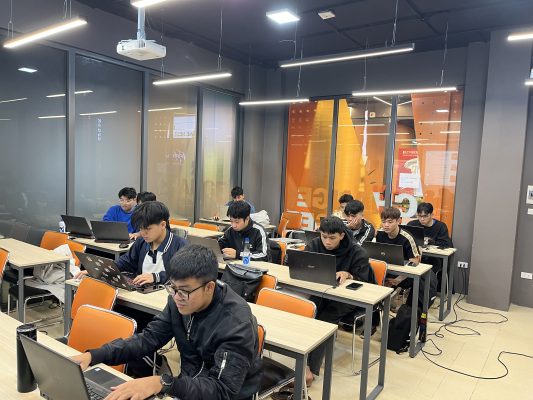 Project tại lớp T2508M