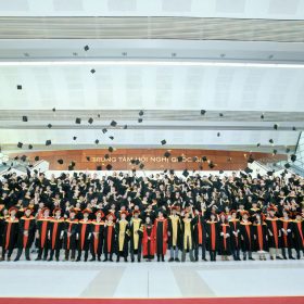 Lễ Tốt nghiệp 2026 Viện Đào tạo Quốc tế FPT Hà Nội: Khép lại hành trình “Being”, sẵn sàng bứt phá đến chân trời “Beyond”