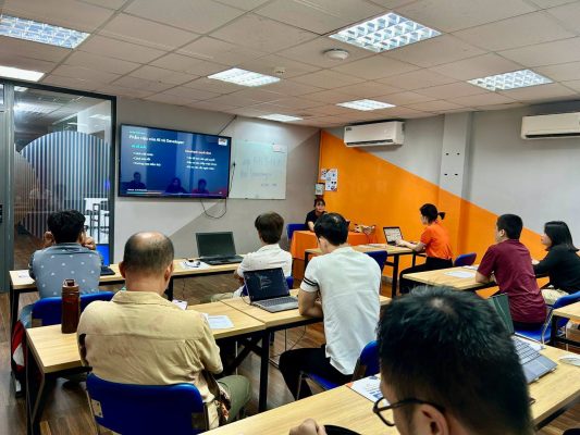 Recap lớp học thử FPT Aptech: Tự tay xây dựng AI-Powered Web App trong 3 giờ